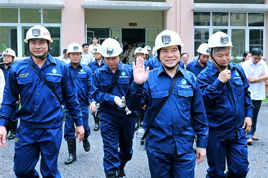 quần áo công nhân